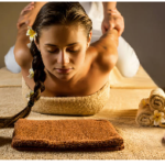             עיסוי תאילנדי שמנים 